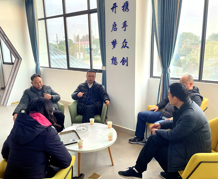 岳农集团青颖公司赴屈原探讨农业社会化服务合作事宜