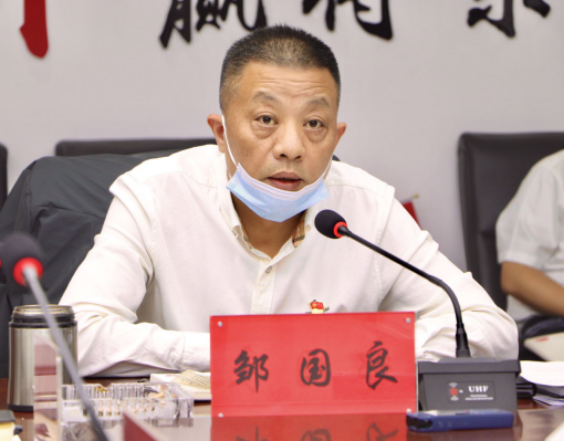 岳农集团组织全体党员干部收看党的二十大开幕会